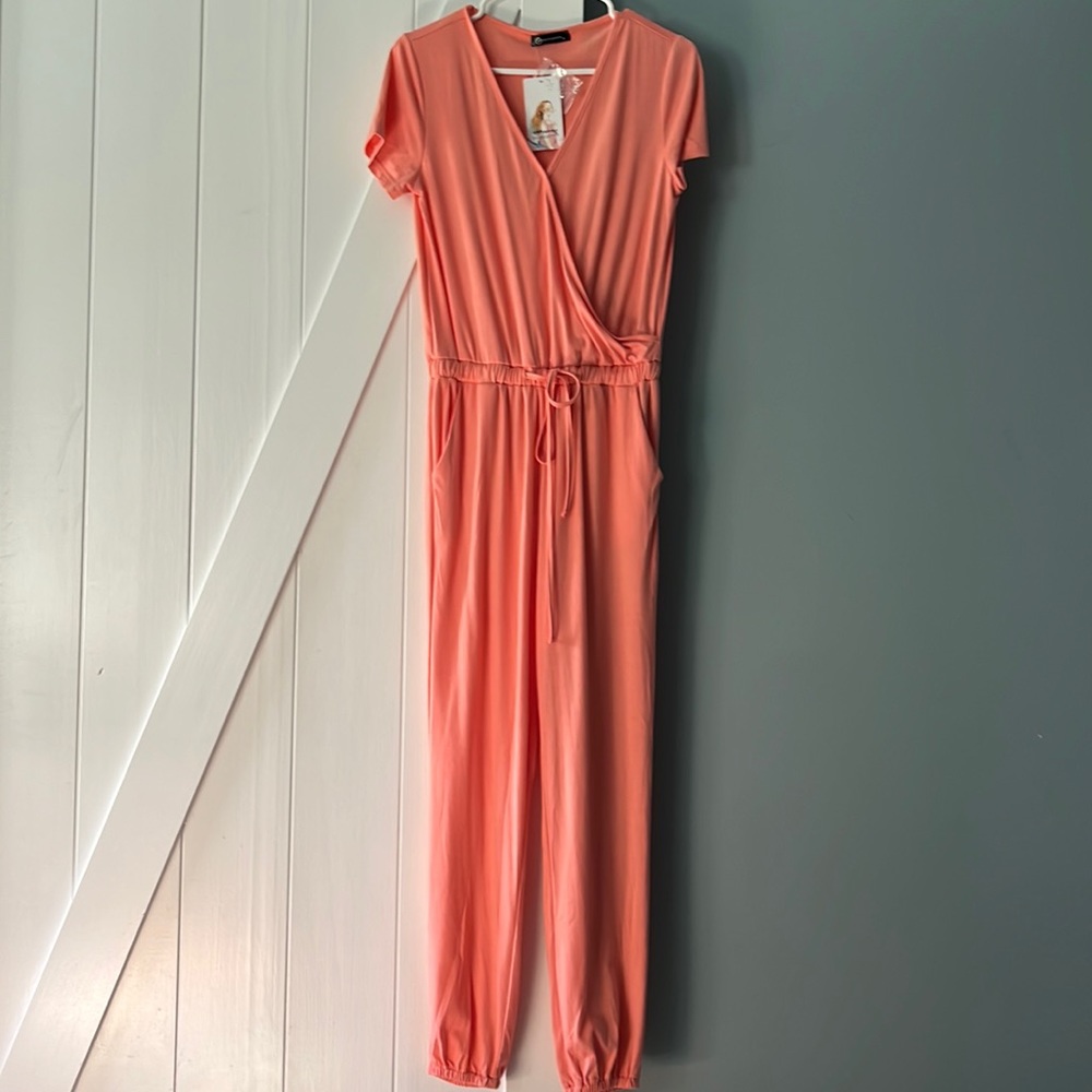NWT-Small -Pretty Garden peachy/pink jumpsuit
